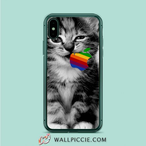 Black And White Kitten iPhone XR Case